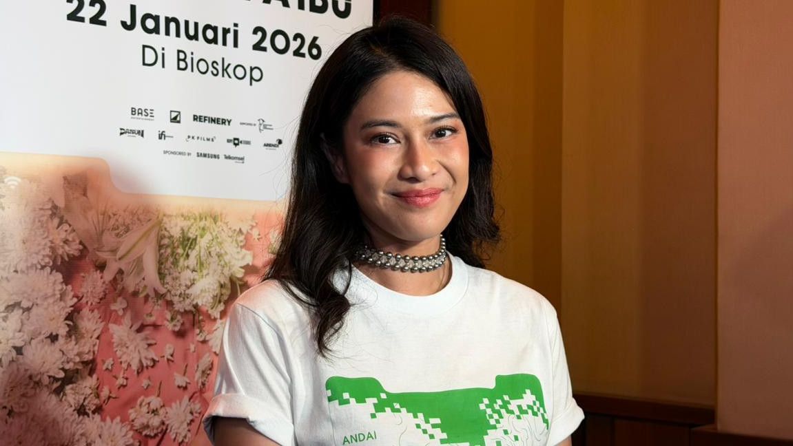 Cerita Dian Sastrowardoyo Kecanduan Pakai AI, Berawal dari Film Esok Tanpa Ibu