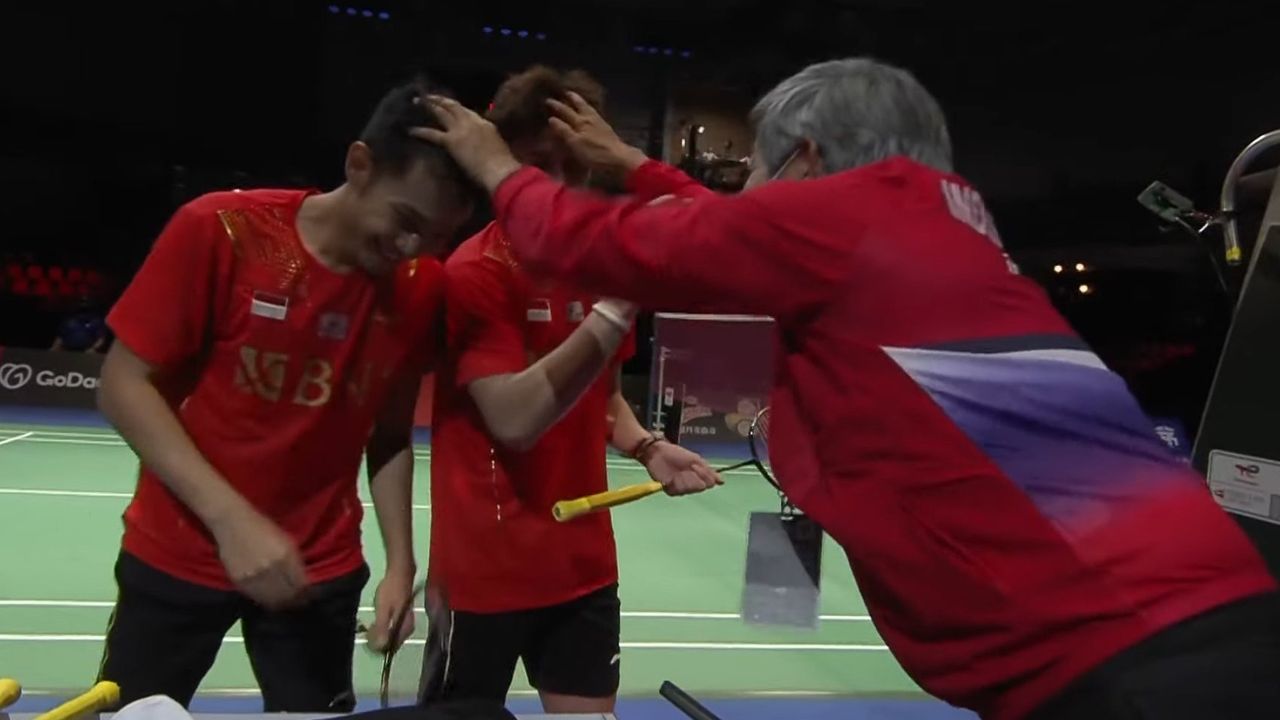 Nonton Final Thomas Cup Indonesia VS China, Jokowi Ikutan Tegang