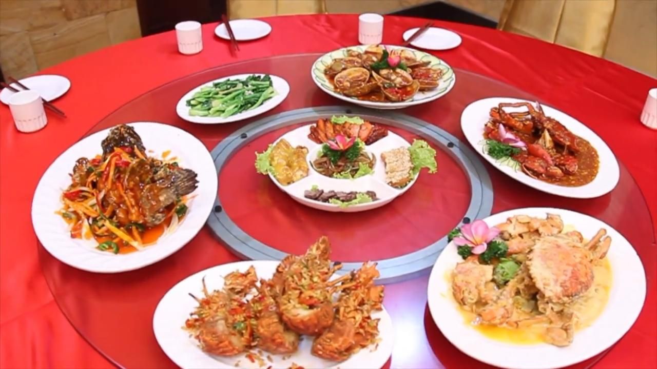 Makanan di restoran (Foto: YouTube/ian wibowo)