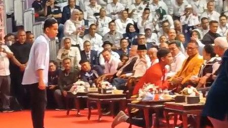 Terkuak, Ini Isi Percakapan Kaesang Pangarep Saat Sungkem dengan Megawati di KPU