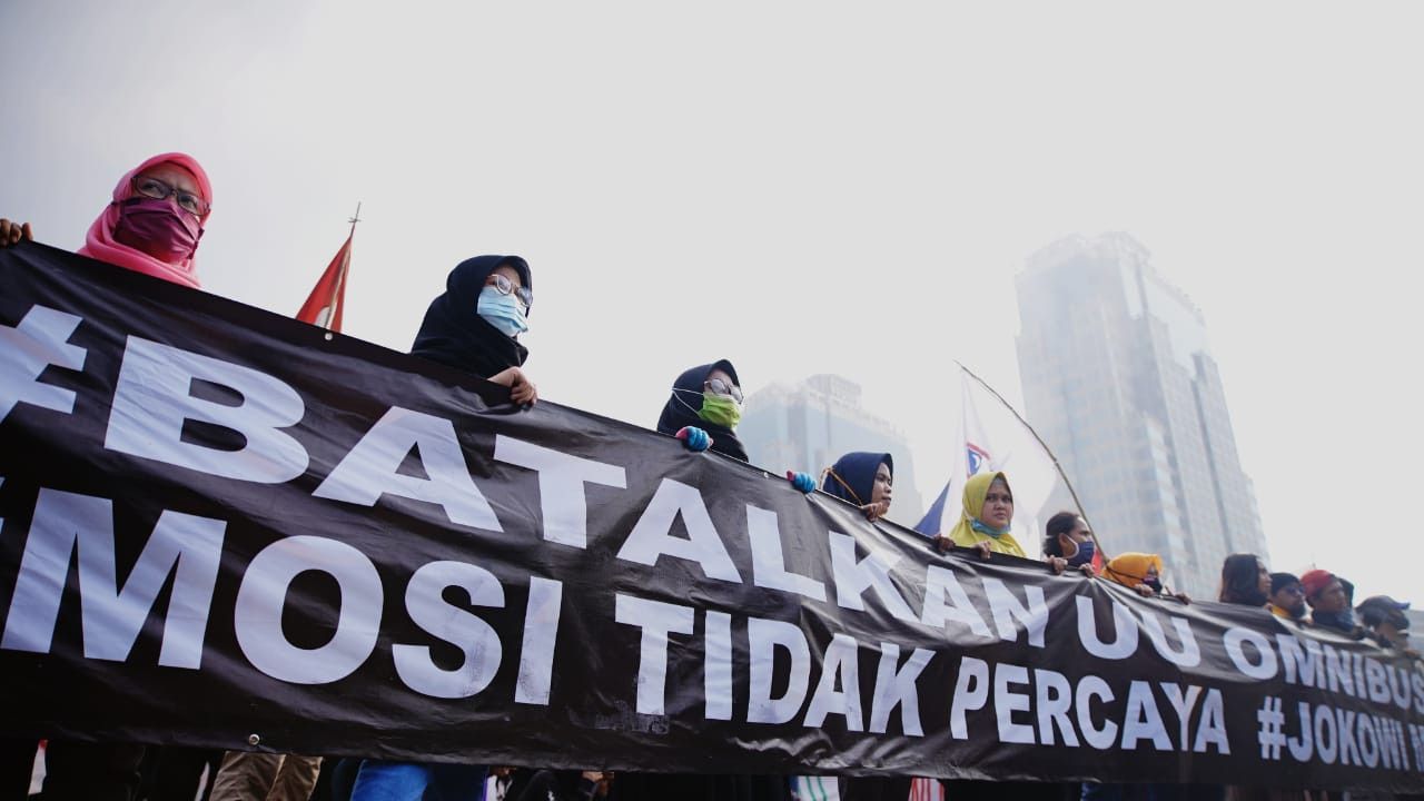 Demo Tolak UU Cipta Kerja, Buruh: DPR RI Buat UU Seperti Anak TK