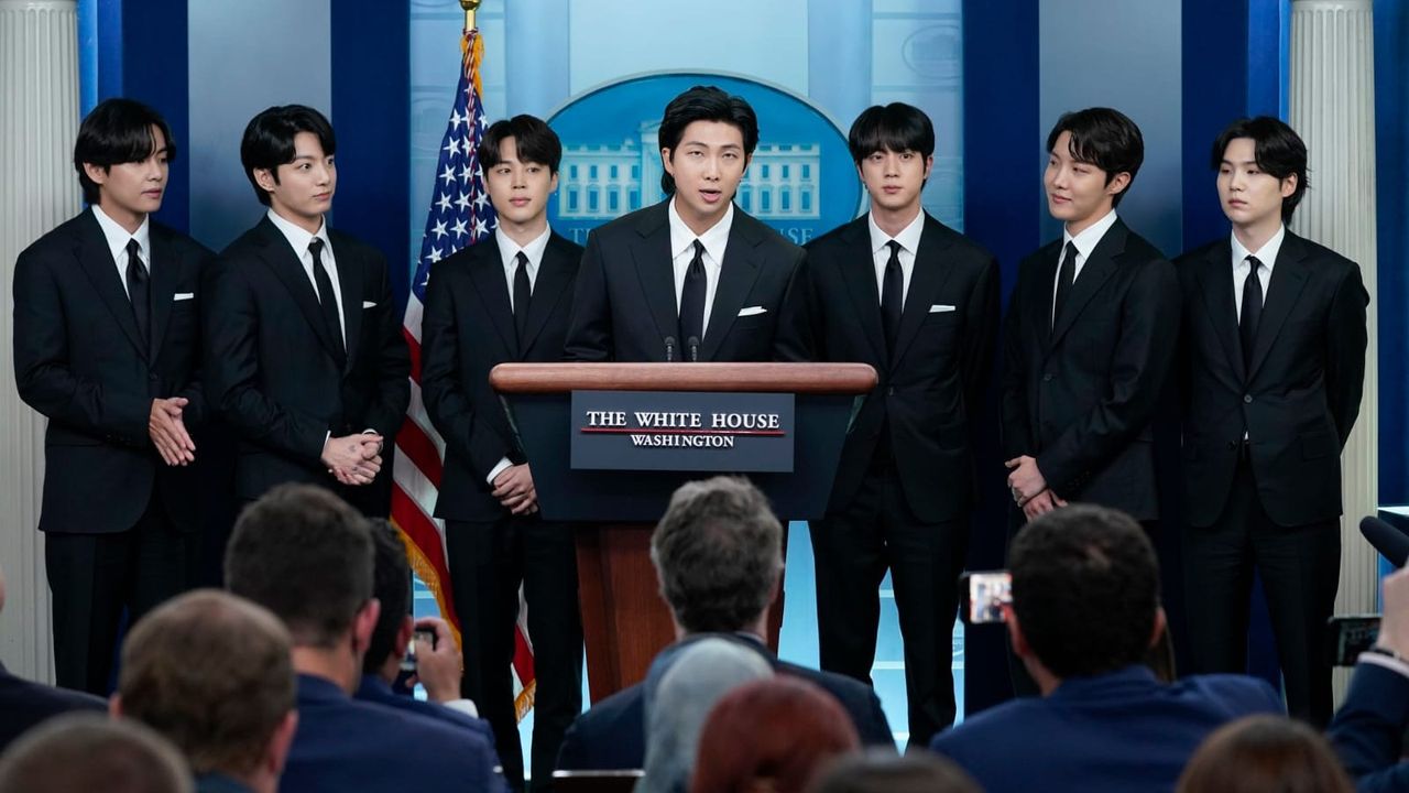 Berkunjung ke Gedung Putih, BTS Bahas Musik hingga Singgung Gerakan Anti-Asia di Amerika