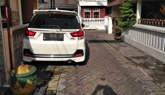 Pemprov DKI Jakarta Diminta Tiru Jepang soal Satu Rumah Wajib Punya Garasi Mobil