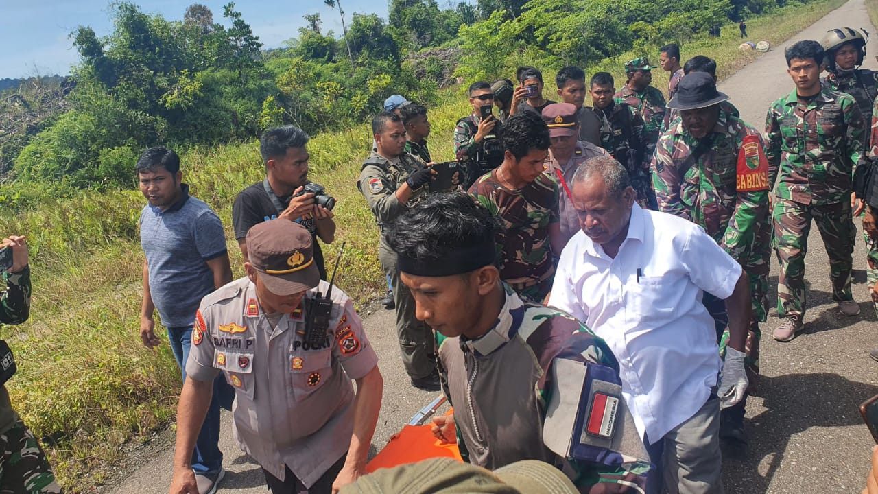 TNI-Pori Kembali Evakuasi 25 Warga Paro Nduga yang Diteror KKB Papua
