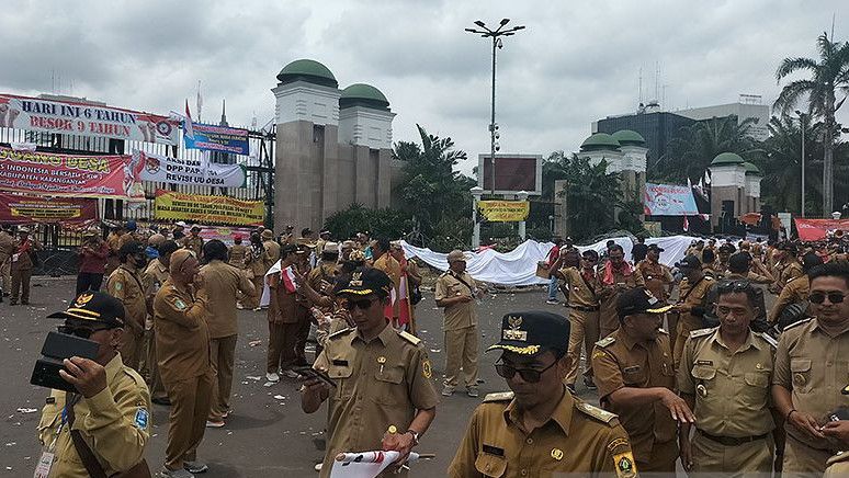 Mayoritas Fraksi DPR RI Dukung Perubahan Masa Jabatan Kepala Desa Jadi 9 Tahun untuk 2 Periode