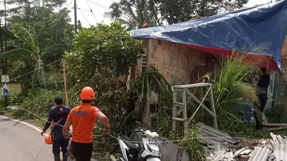BPBD Laporkan 31 Rumah Rusak Akibat Puting Beliung di Sukabumi
