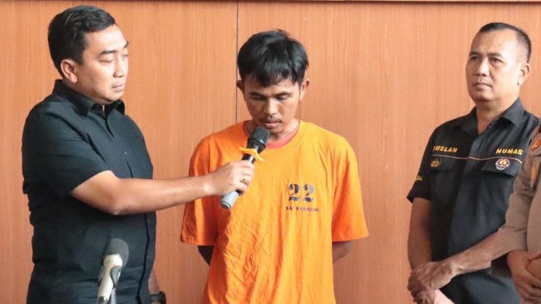 Hasrat Tinggi Melihat Wanita Pakaian Ketat Saat di KRL, Pria Terpaksa Semprotkan Sperma