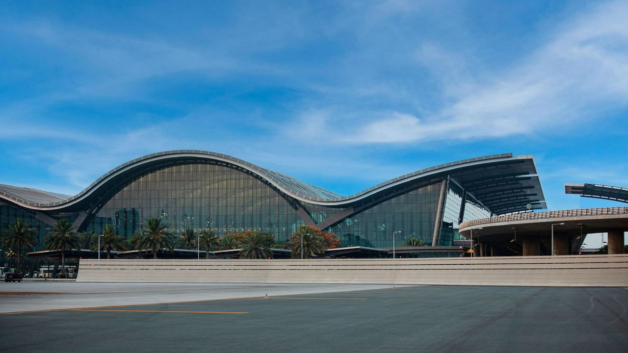 Imbas Serangan Iran, Qatar dan Bahrain Tutup Wilayah Udara Demi Keamanan