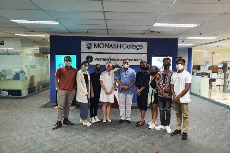 Tujuh Pelajar Papua Dikirim untuk Kuliah di Tiga Universitas di AS