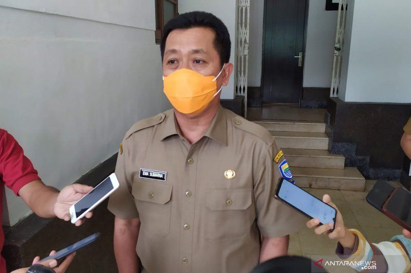 60 SDM Kesehatan 'Mangkir' Vaksinasi COVID-19 di Bandung, Ini Sebabnya