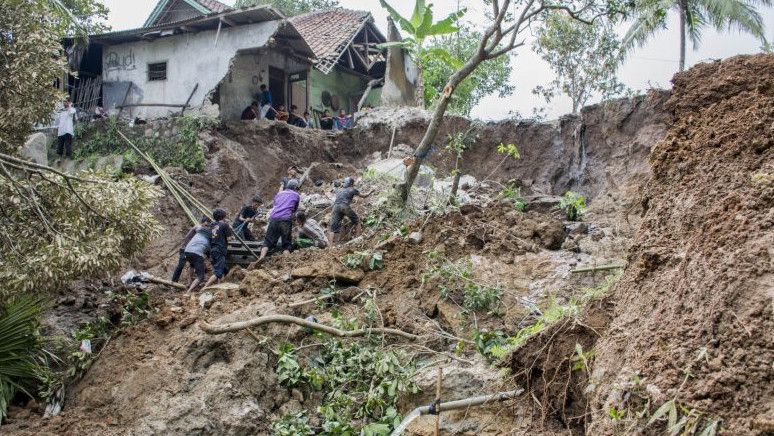 Selama Juni, BPBD: Ada 10 Kejadian Bencana di Sukabumi, Belasan Rumah Rusak