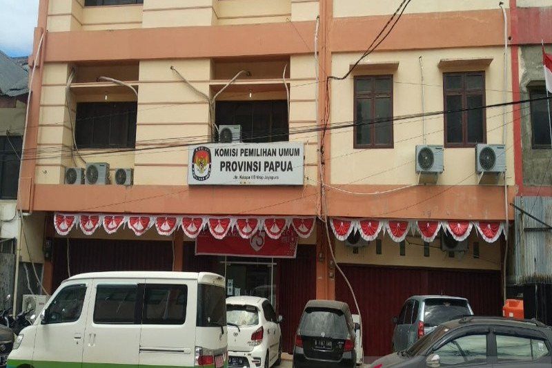 KPU RI Aktifkan Kembali Ketua dan Anggota KPU Papua