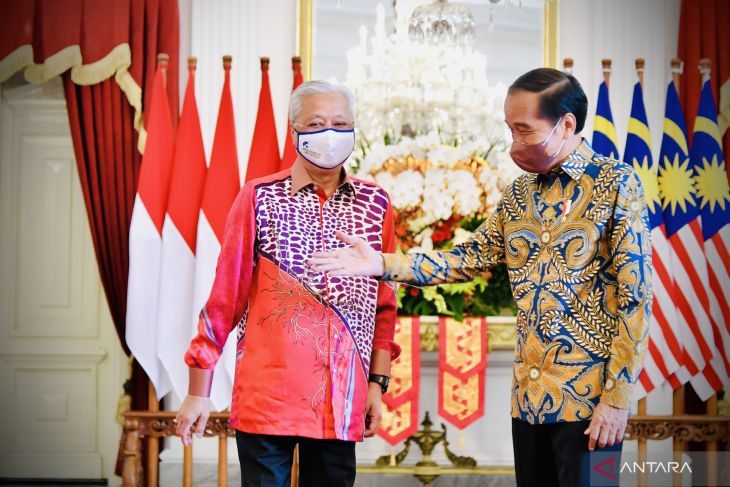 Memahami Alasan Mas Menteri Nadiem Tolak Melayu Jadi Bahasa Resmi ASEAN