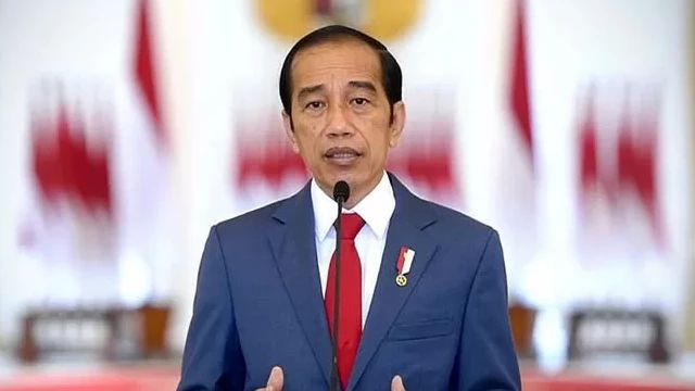 Jokowi Tolak Usulan Luhut Soal TNI/Polri Tugas di Kementerian: Belum Mendesak