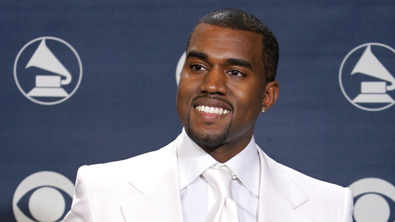 Kanye West Kena Sanksi Pencemaran Nama Baik, Senilai Rp3 Triliun