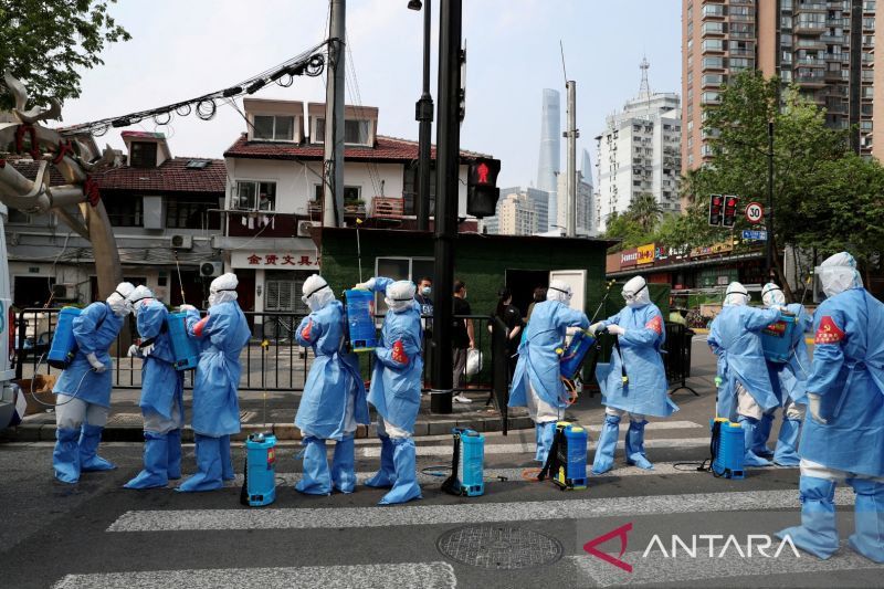 Selalu Waspada, Kasus Kematian COVID-19 di Shanghai Terus Bertambah