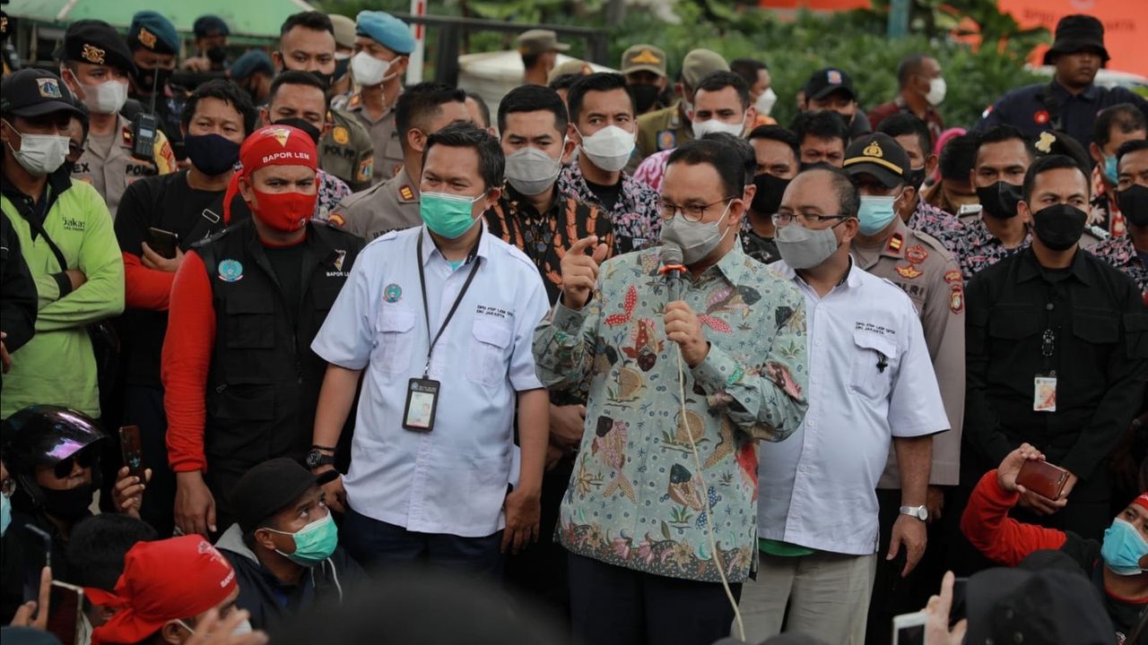 Benarkah Kadin Jakarta Gugat Anies Baswedan karena Kenaikan UMP? Cek Faktanya