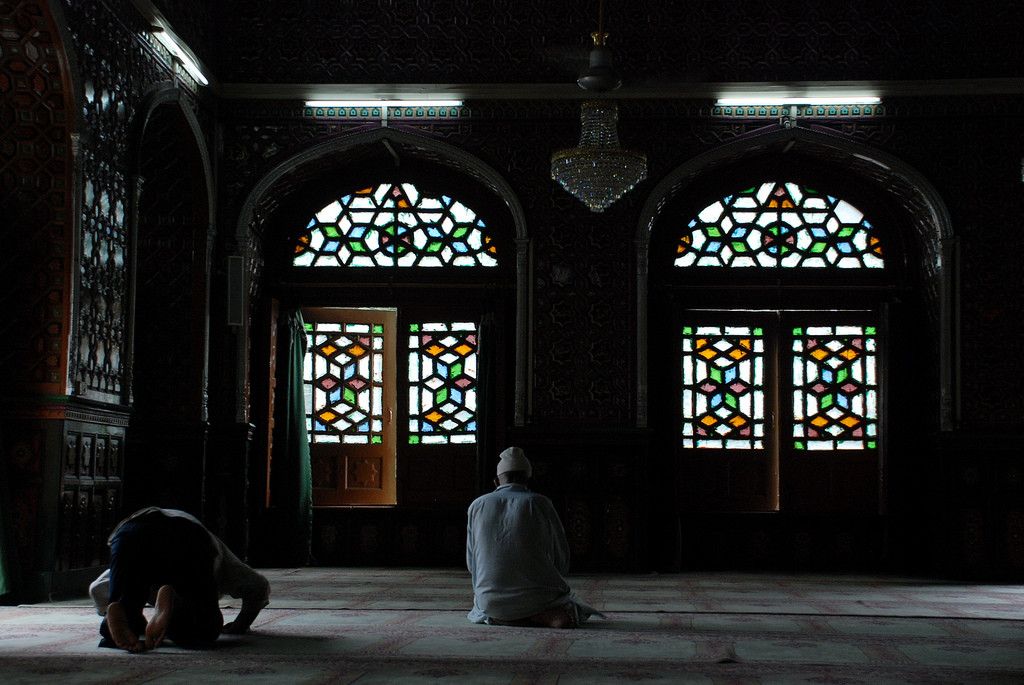 Pemerintah Perancis Tutup Masjid Lagi, Imamnya Dituduh Radikal