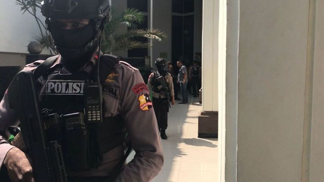Densus 88 Tangkap Pria Diduga Teroris di Sumatera Barat