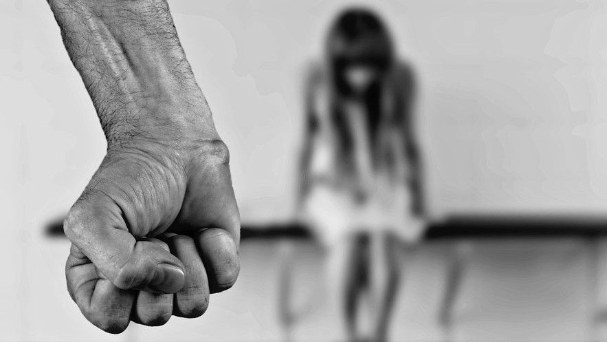 Bejat, Seorang Bapak di Bogor Perkosa Anak Kandung, Alasannya karena Istri Sakit