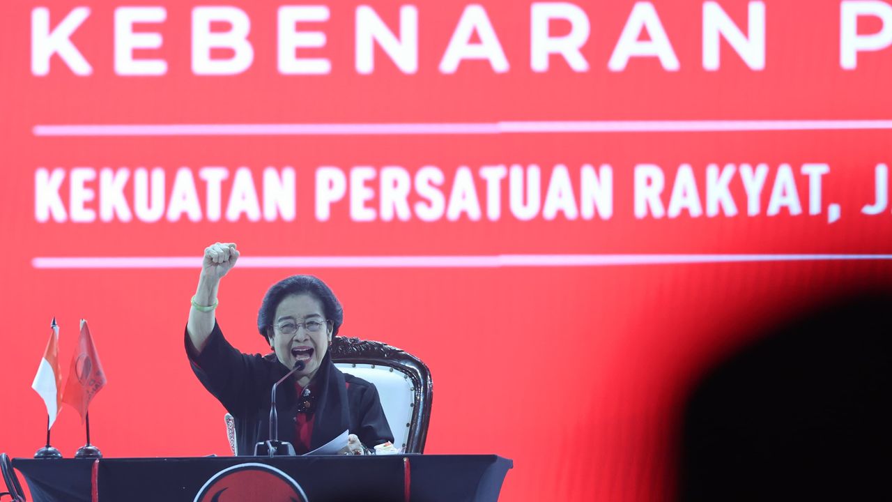 Di Rakernas Megawati Tanya Siapa yang Salah Karena MK Bisa Diintervensi, Kader Teriak Jokowi