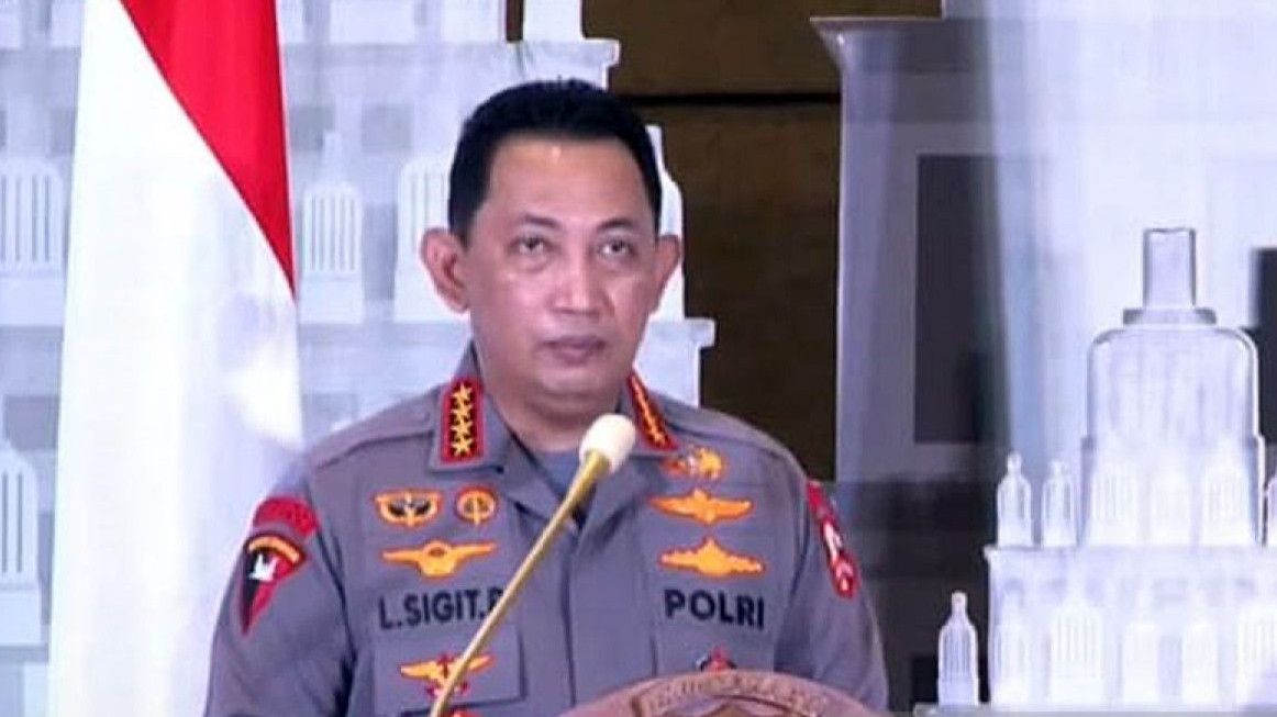 Kapolri Mutasi 67 Pati dan Pamen, Posisi 2 Kapolda Dirombak