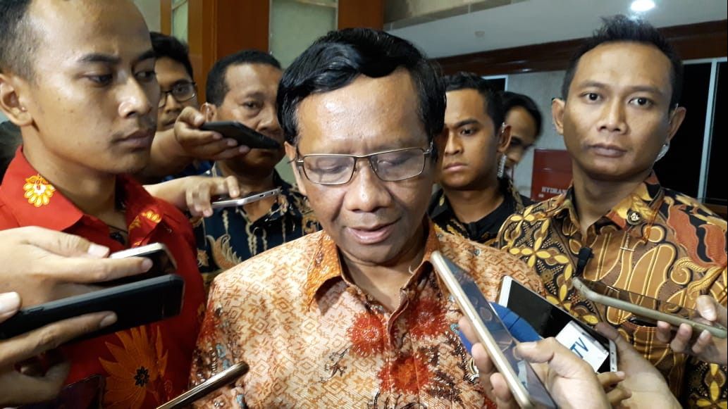 Mahfud MD: Dipanggil Polisi, Ridwan Kamil Enggak Usah Panik