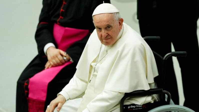 Paus Fransiskus Kecam Moskow dan Memuji Warga Ukraina