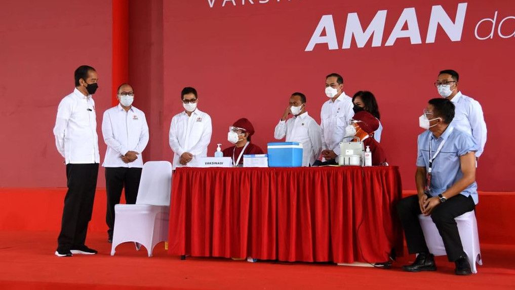 Ketua Kadin Ungkap Awal Mula dan Animo Dunia Usaha Soal Vaksinasi Gotong Royong