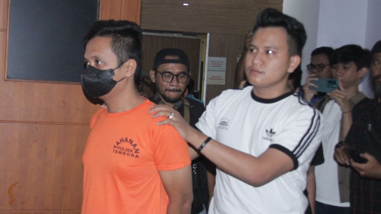 Pemuda di Jakbar Modus Jual Jasa Furnitur, Tipu Ratusan Juta Buat Judol