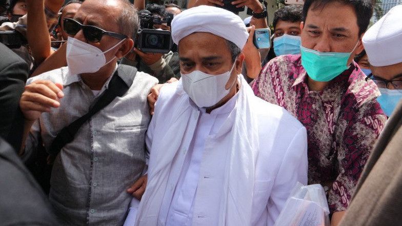 Sidang Diskors, Rizieq Jumatan di Basement PN Jakarta Timur