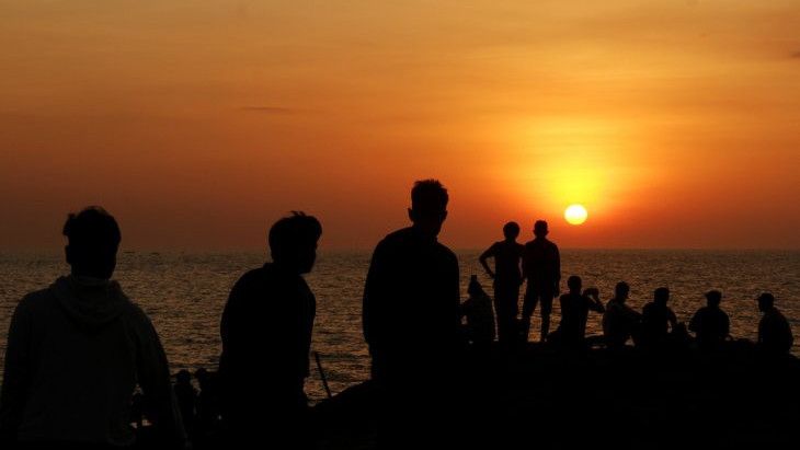 Mau Selfie dan Nikmati Sunset di CPI Makassar Mesti Bayar, Legislator DPRD Sulsel Ngamuk
