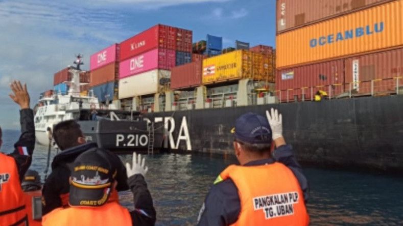 PLP Tanjung Uban Evakuasi Dua Kapal Tabrakan di Perairan Bintan, Begini Kondisi ABK
