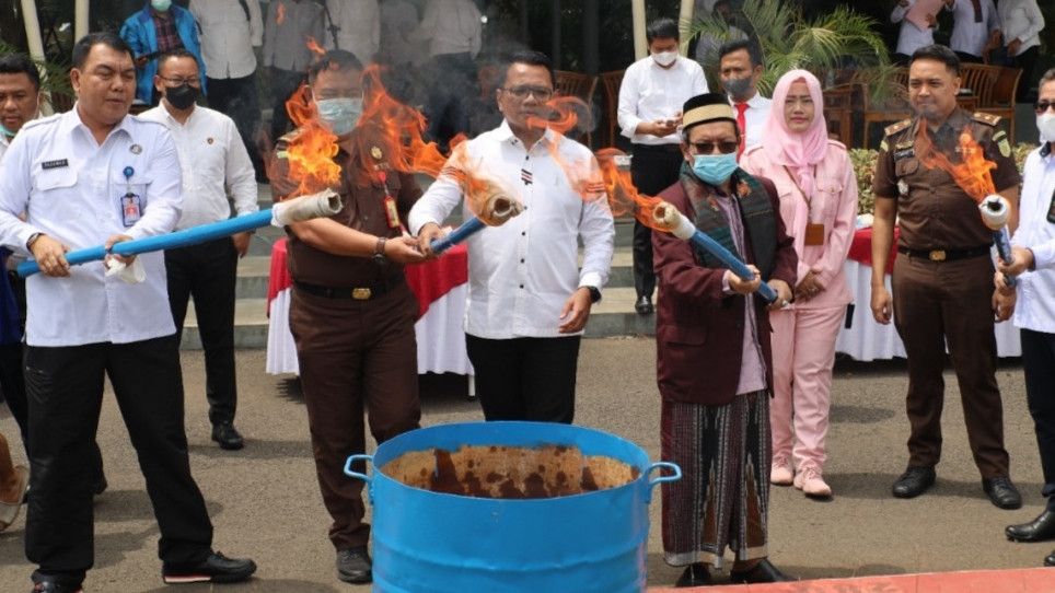 Polda Banten Musnahkan Ganja 4.626 Gram dan Sabu 2,12 Gram Hasil Ungkap Kasus Dua Bulan Terakhir