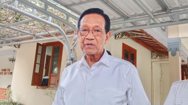 Ratusan Siswa Tumbang Keracunan MBG, Sri Sultan: Masaknya Terlalu Dini