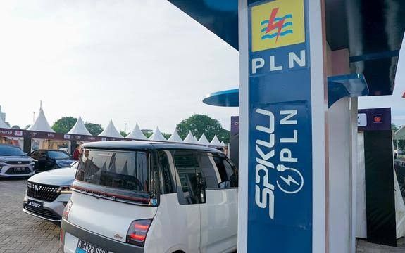 Jelang Mudik Idul Fitri 2023, Stasiun Pengisian Kendaraan Listrik Dibangun Sepanjang Tol Tangerang-Merak