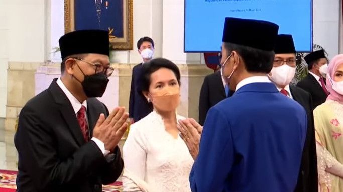 Sah! Jokowi Lantik Bambang Susantono-Dhony Rahajoe Jadi Kepala dan Wakil Kepala Badan Otorita IKN Nusantara