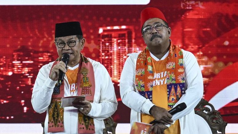 Ditanya Ridwan Kamil Soal Gen Z yang di PHK, Ini Jawaban Menohok Pramono Anung