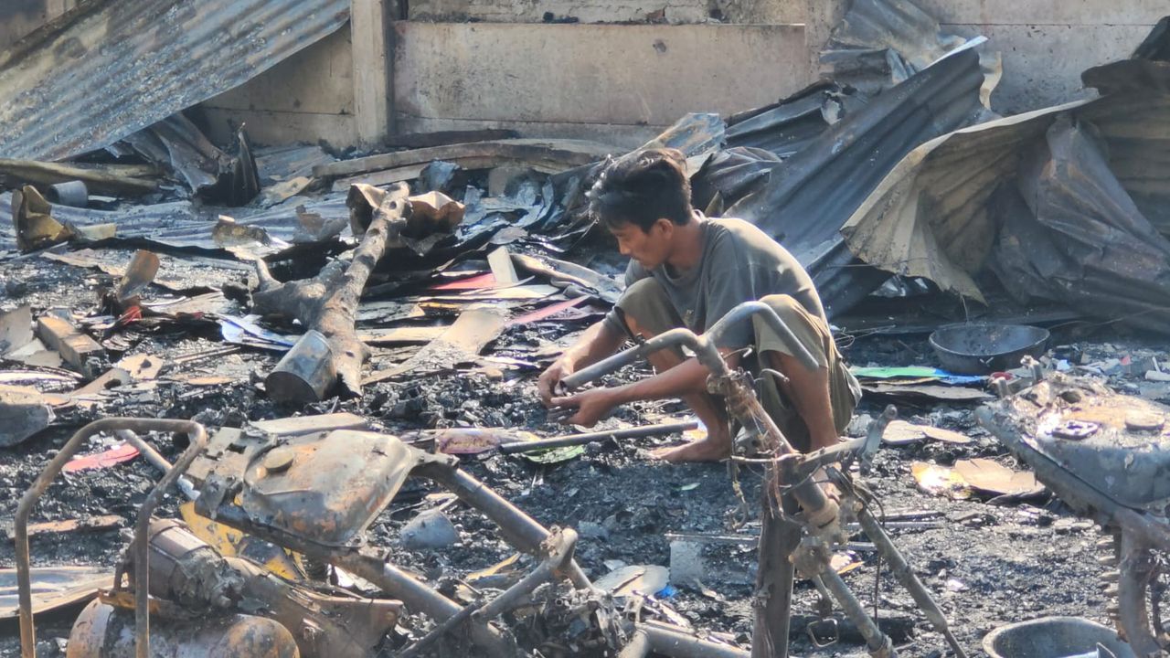 Kebakaran di Pemukiman Cakung Jaktim, 40 Rumah Terbakar
