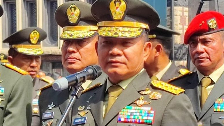 DPR RI Minta KSAD Jenderal TNI Dudung Perbaiki Cara Komunikasi, Panglima TNI: Nanti Saya Sampaikan