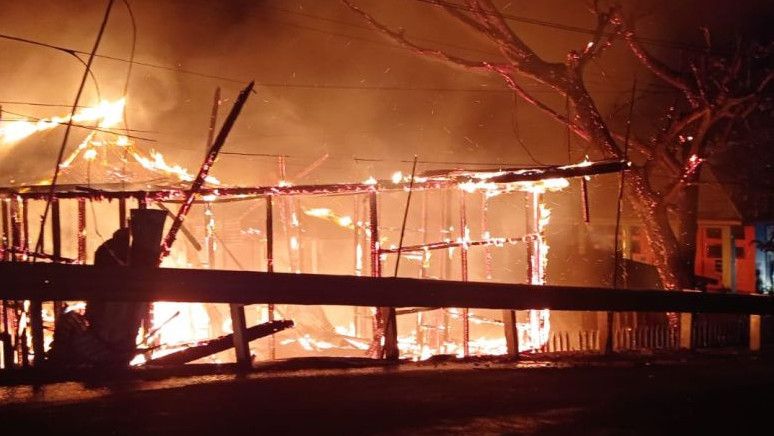 Kantor KPU Kabupaten Tana Tidung Kebakaran