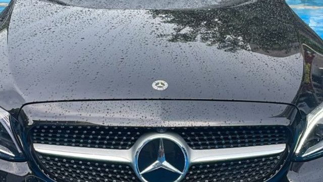 Dituduh Nunggak Cicilan, Pemobil Mercedez C300 di Jakarta Dicegat Penagih Utang