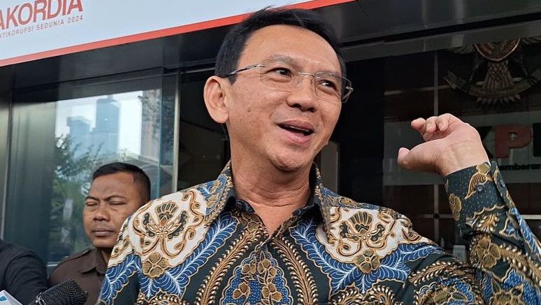 Ahok Diperiksa Soal Kerugian Pengadaan Gas Alam Cair Sebesar Rp5,45 Trilun