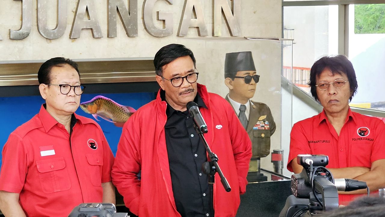 Djarot Syaiful Tantang KIM Plus Pengusung Ridwan Kamil-Suswono Lawan Kotak Kosong di Pilgub Jakarta