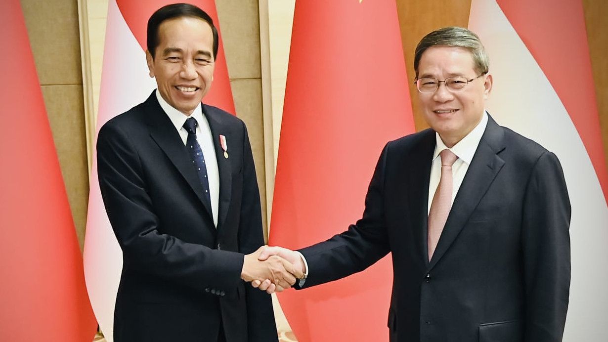 Bertemu PM Li Qiang di Beijing, Jokowi Apresiasi China yang Ingin Investasi di IKN