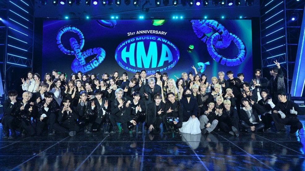 Insiden Memalukan di Hanteo Music Awards 2024, Penonton BAB hingga Idol KPop Kebauan