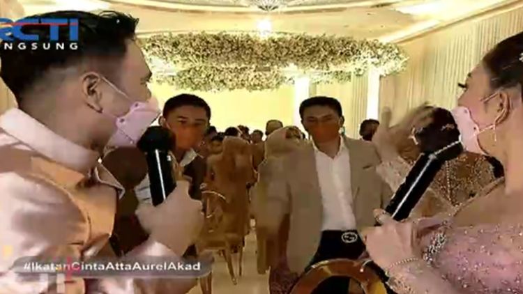 Momen Raffi Ahmad Ketemu Anak Yuni Shara di Pernikahan Atta-Aurel: Udah Gede, Lama Gak Ketemu