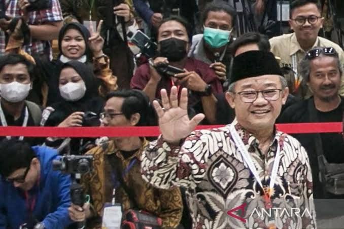 Mendikdasmen: Tidak Ada Rencana Meniadakan Guru Honorer, Perannya Masih Diperlukan