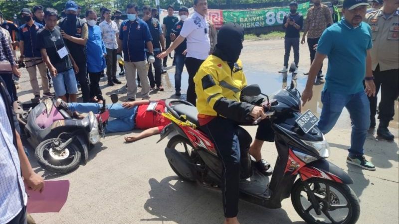 Polisi Pakai Jaket Ojol saat Membunuh Pegawai Dishub Makassar Najamuddin Sewang, Keji