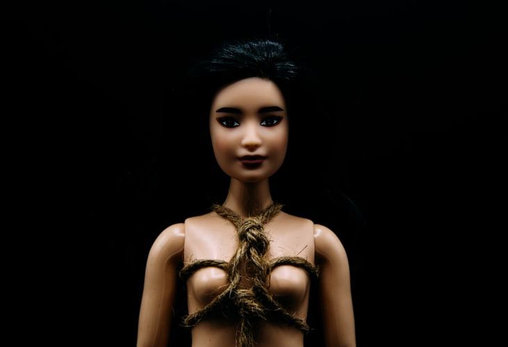 Biar Mirip Boneka Seks, Wanita Ini Tempuh Operasi Plastik Hingga Habiskan Rp1,4 Miliar
